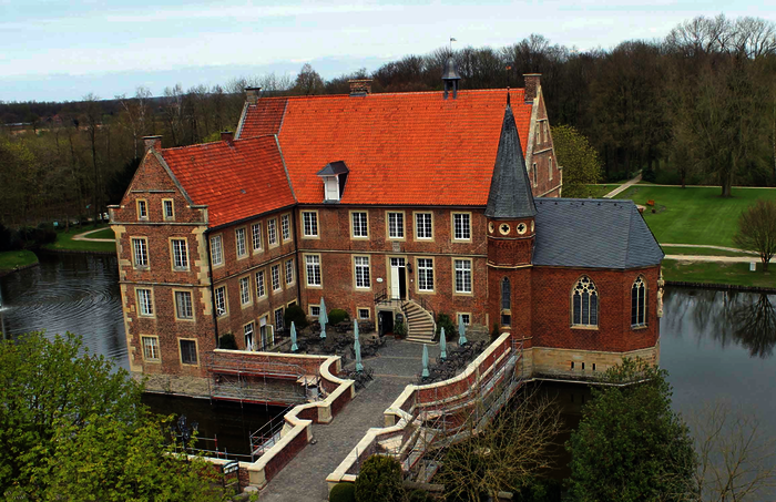 Ein Anspruchsvolles Projekt mit großer Geschichte und viel Charme: die Sanierung der Hauptburg von Burg Hülshoff