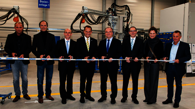 Feierliche Eröffnung der neuen Produktionshalle am Standort Halle (Saale).
