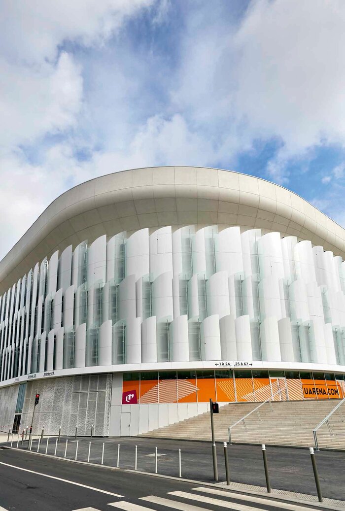 Die neue, multifunktionale U Arena in Paris, Frankreich