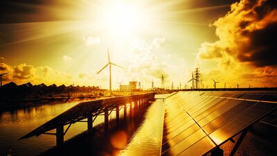 Die Digitalisierung von Infrastruktur und innovativen Produktionskapazitäten: Erneuerbare Energie durch Photovoltaik und Windkraft.