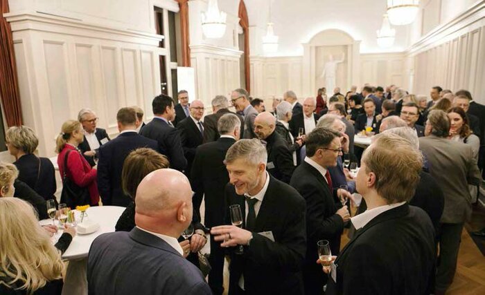 200 Gäste aus Politik, Wirtschaft, den Ingenieurkammern und Verbänden waren zum diesjährigen Parlamentarischen Abend der Bundesingenieurkammer gekommen.
