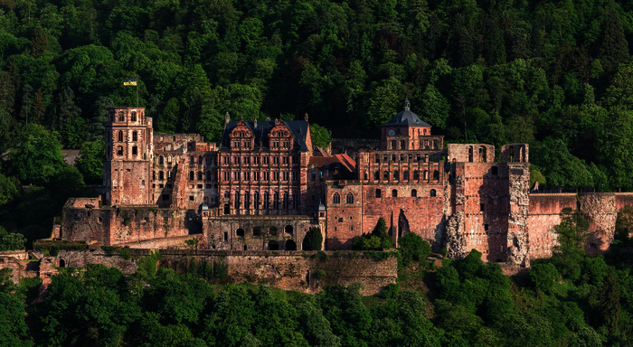 Schloss Heidelberg zählt zu den bekanntesten Schlossruinen Deutschlands und ist ein Touristenmagnet.