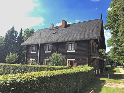 Historisches-Holzhaus-gedaemmt-3.jpg