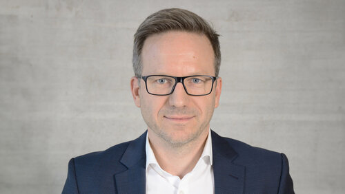 Prof. Dr.-Ing. Steffen Feirabend