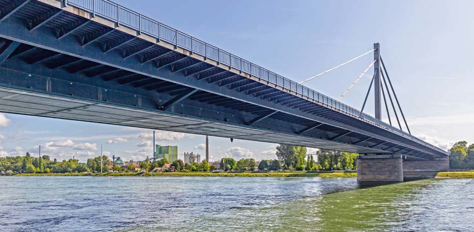 Technisch kreative Lösungen für Schwachstellen im Tragwerk bei der Ertüchtigung der Rheinbrücke Maxau.