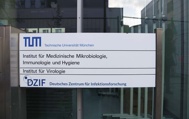 An einem Institut der TU München erproben Mitarbeiter derzeit ein Hygienekonzept für eine bessere Raumluft.